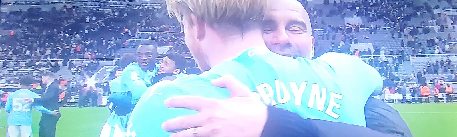 A photo of Pep Guardiola and Kevin De Bruyne after the game between Newcastle and Manchester City