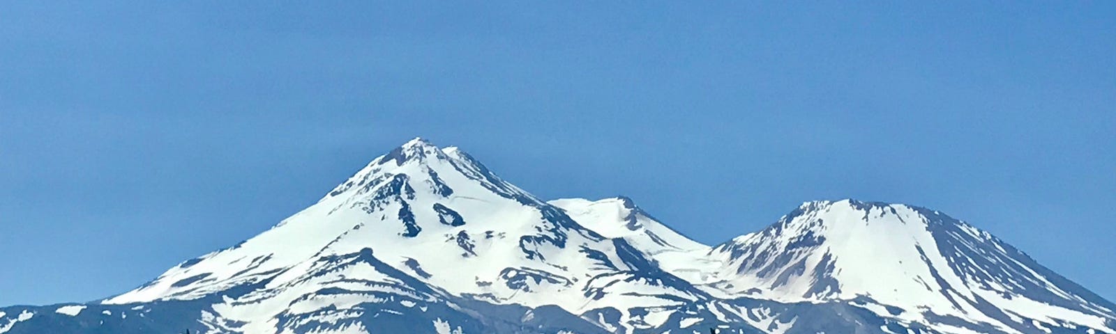 Mount Shasta, picture taken by the author from the vista point.