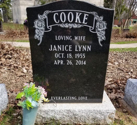 Grave stone for Janice Lynn Cooke, born October 18–1955, died April 26–2014.