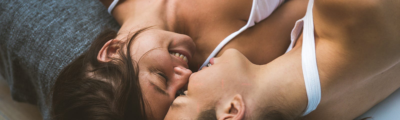 two women in bed for an article about sexual chemistry