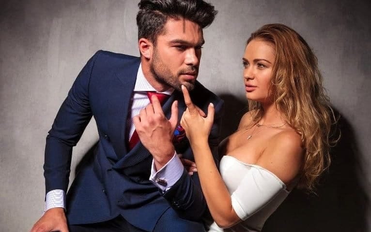 a man and woman displaying the fact that they are as pretty as a picture after reading these tips to be more attractive, beautiful, or handsome.