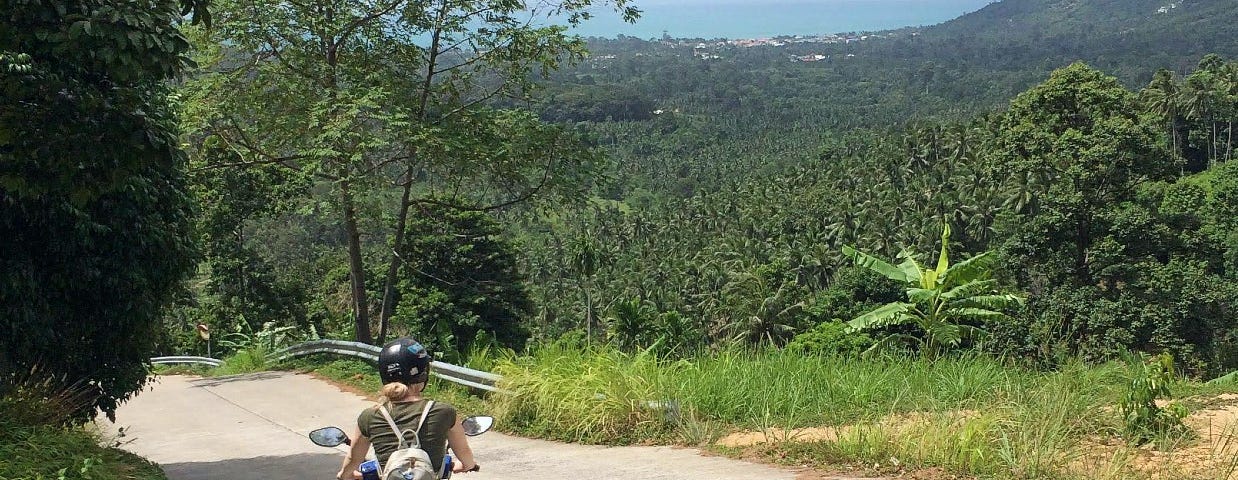 Photo of a person on a motorbike on an Island in Thailand