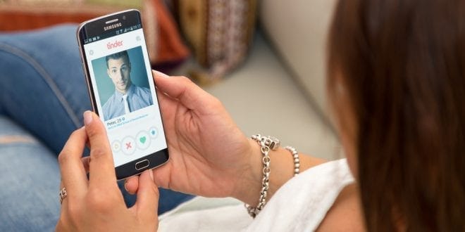 How To Find Out If Your Boyfriend Is On Tinder