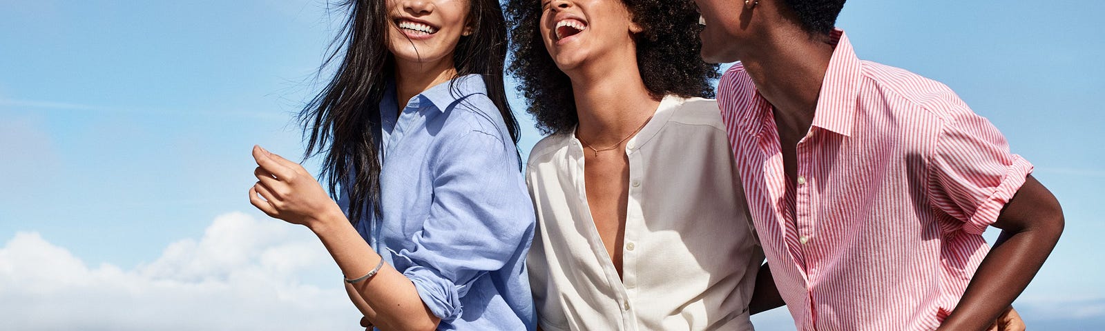 Three models pose for a Gap campaign.