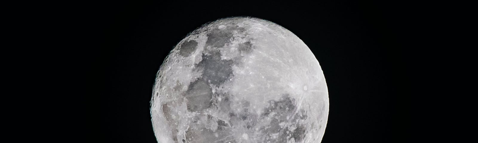 Imagem mostra a lua