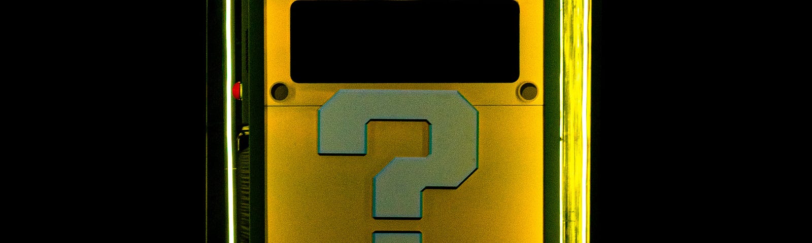Question mark Nintendo-themed box.