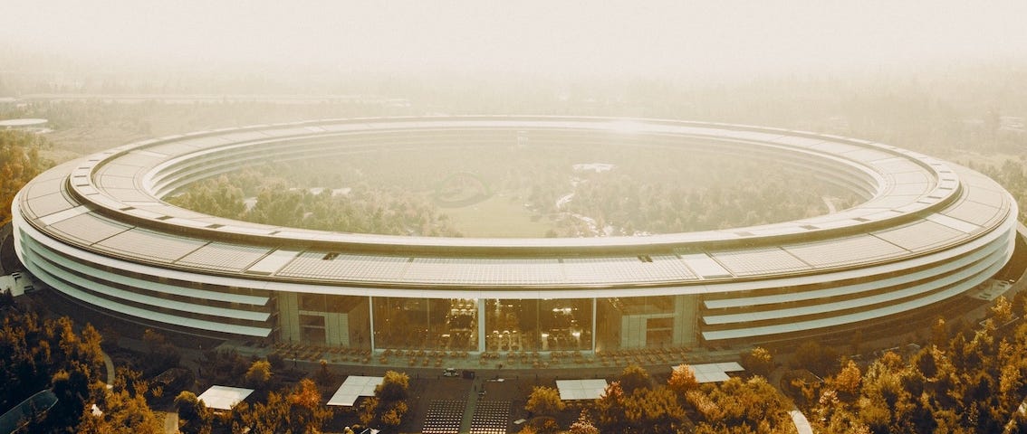 IMAGE: A stunning picture of the ring-shaped Apple Park