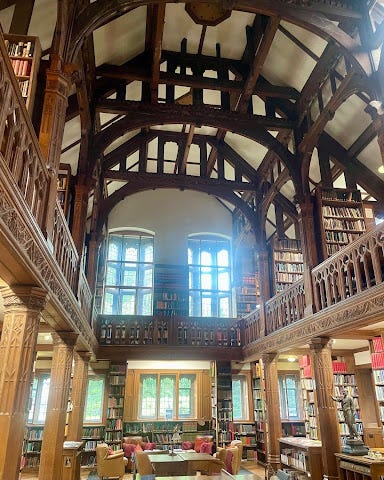 Interior shot of Gladston’e Library
