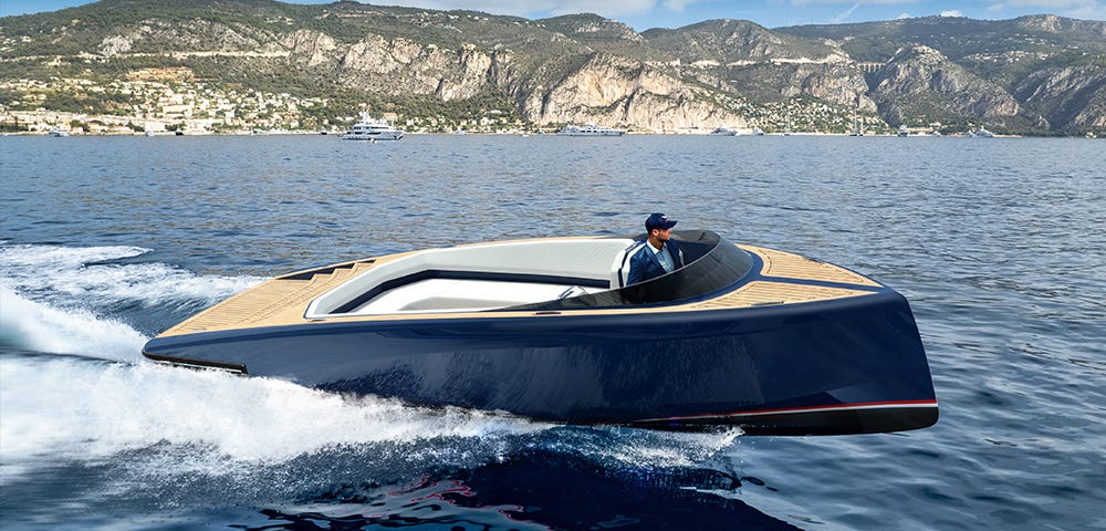 A view of the Falcon E8 electric tender at a cruising speed of 20 knots.