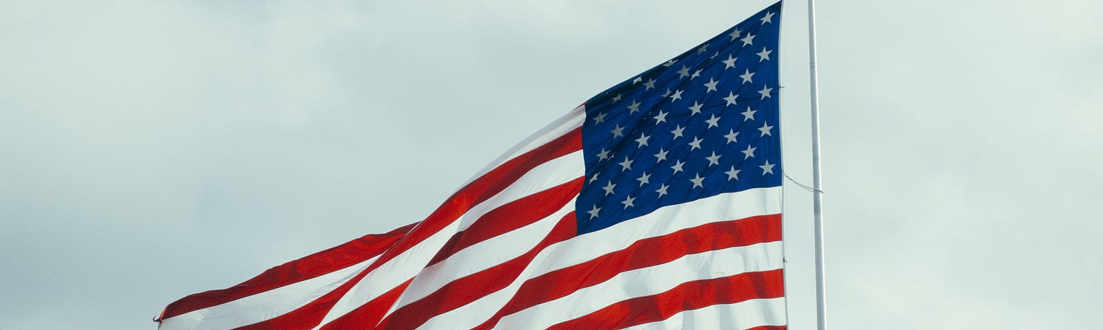 american-flag-stock-markets-zinvest-financial-stock-trading-app