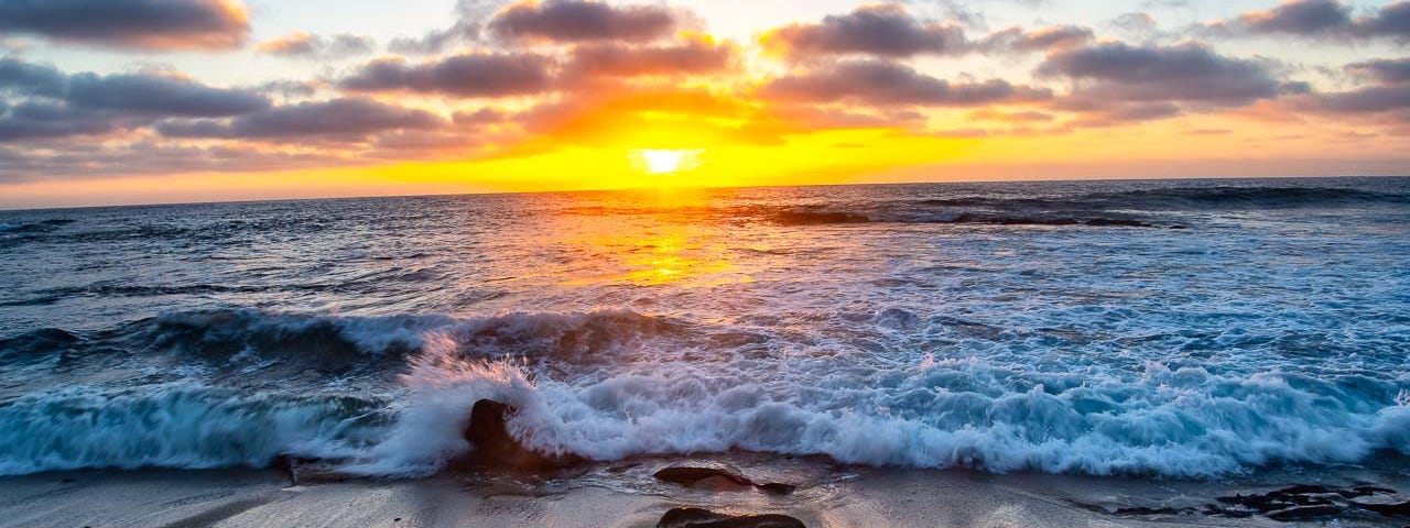 Sunset La Jolla Cove Beach — California