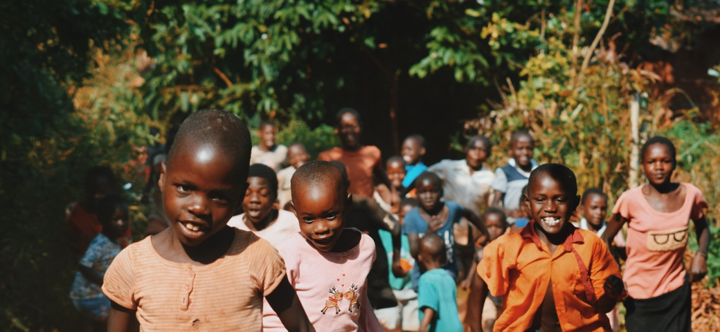 Découvre le métier d’administrateur de mission dans l’humanitaire avec Montre Moi Ton Métier