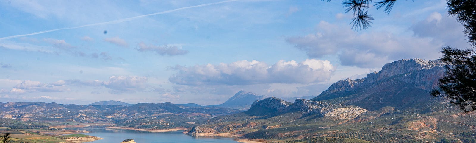 Embalse de Guadalhorce water reservoir, Andalucia, Spain