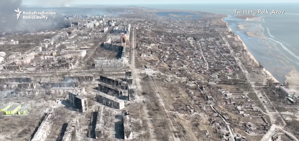 Drone video has revealed widespread devastation in the besieged Ukrainian port city of Mariupol — www.rferl.org