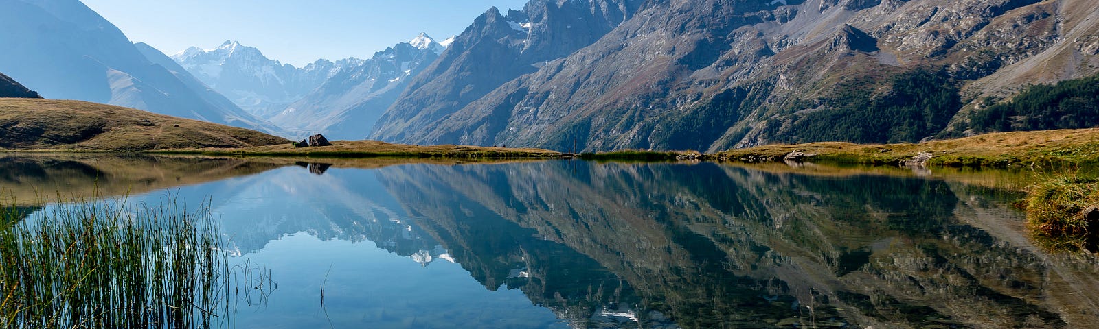 Image of Lac Du Pontet in the Alps