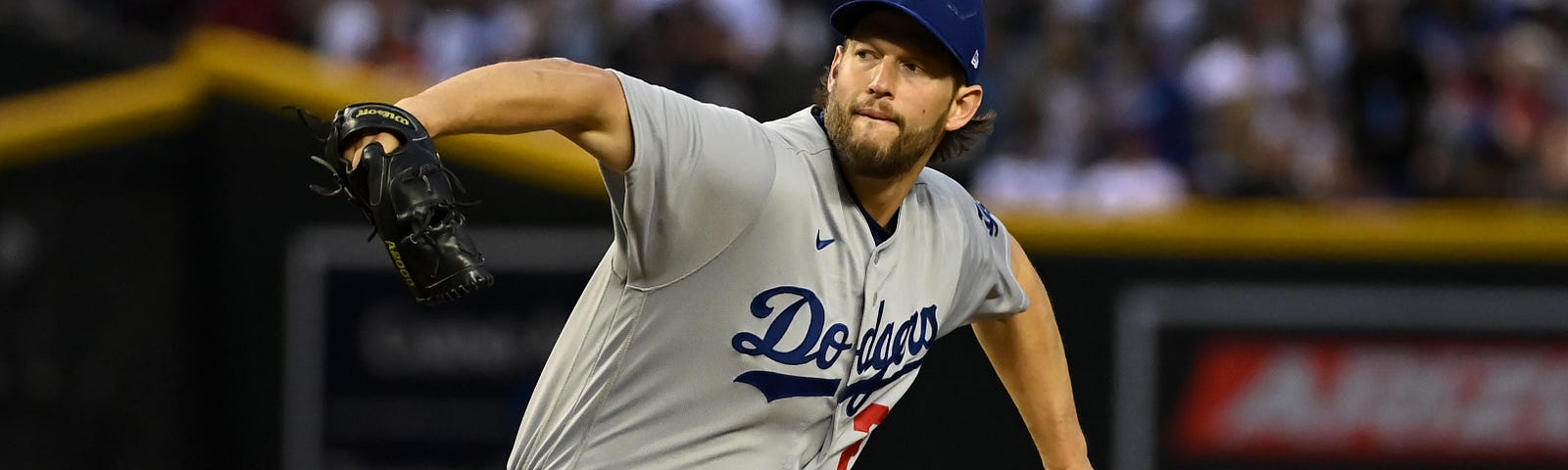 Kershaw and Dodgers bitten late by long ball, by Ron Gutterman