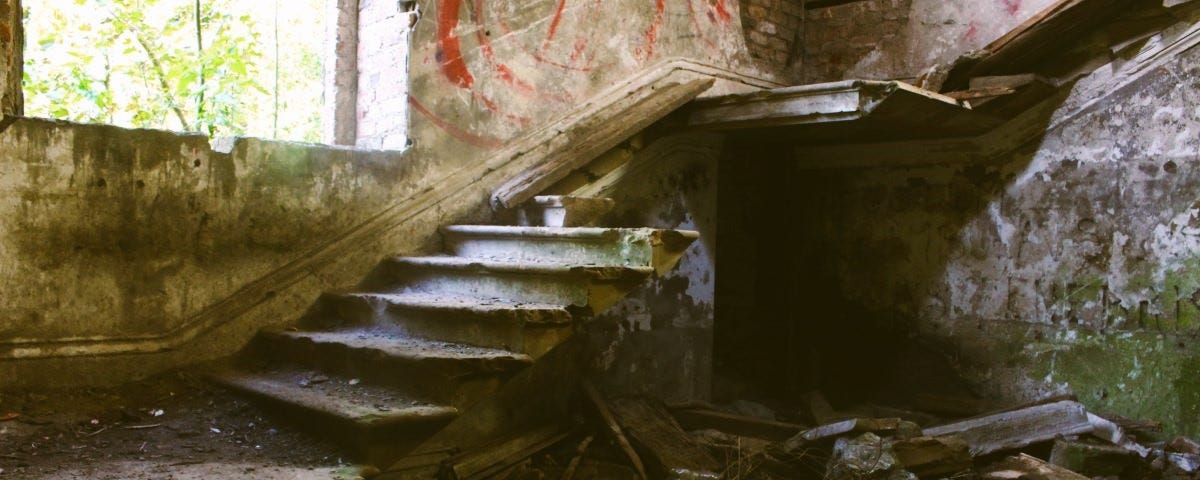A stairway in a delict building