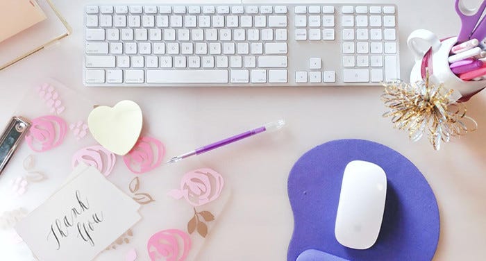 the desk of Morgan ma Belle