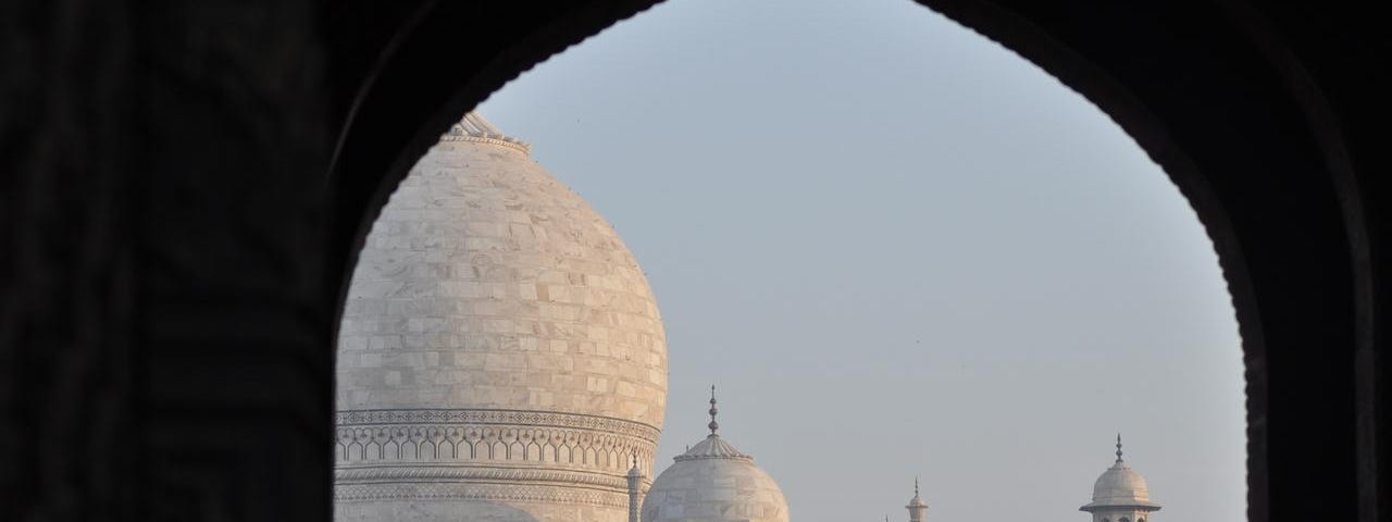 Picture of the Taj Mahal.