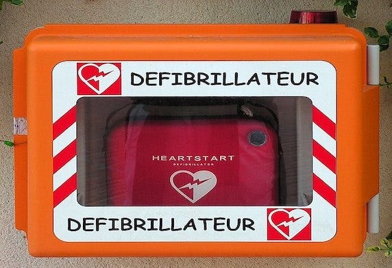 Comic Sans on a defibrillateur showing how werid the font looks when not used correctly.