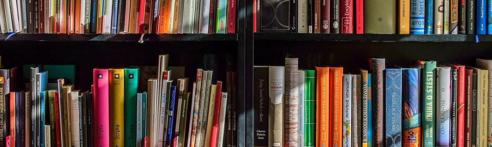 A book shelf.