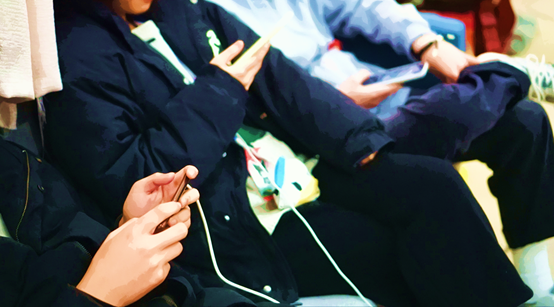 Students were playing games together in a classroom in March 14, 2021. (Photo/Jiannan Shi)