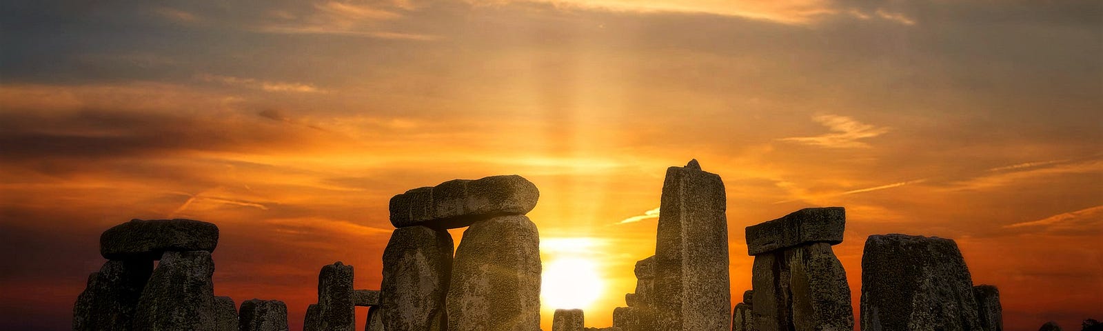 Stonehenge at dawn