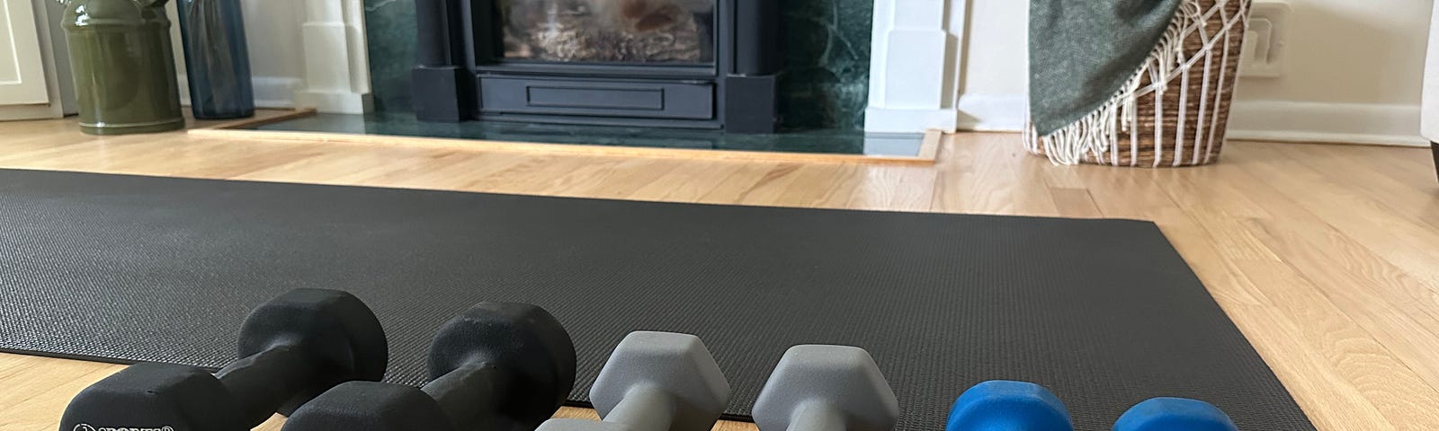 Workout mat with hand weights