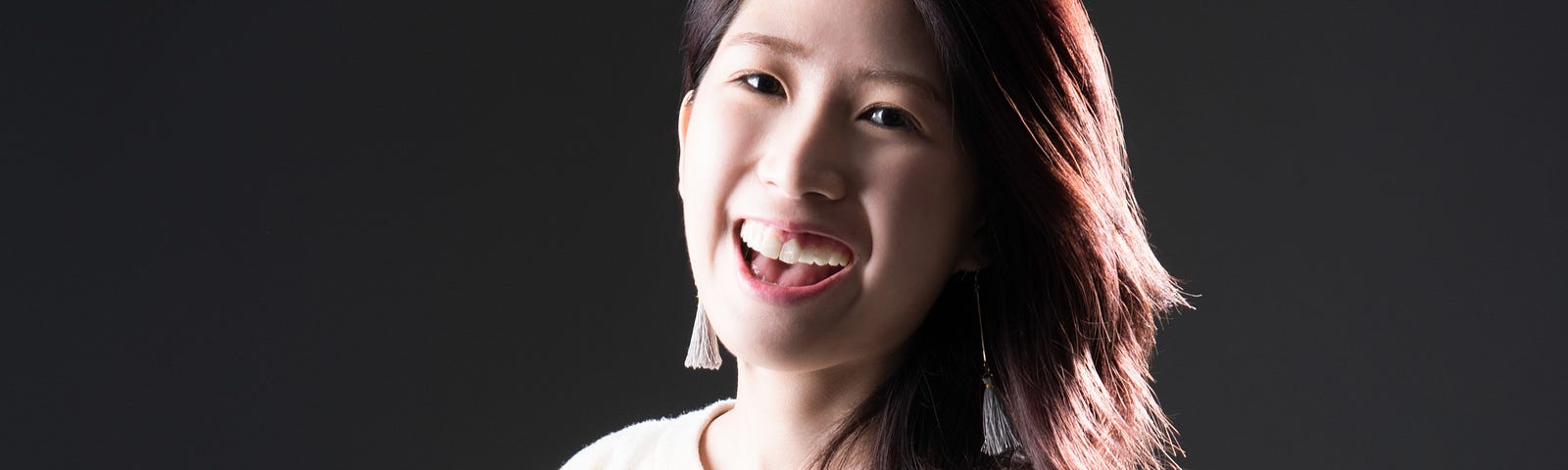 Cancan Kwok, 26-year-old creative thinker based in Hong Kong. Working as a multimedia designer for the last 5 years. Let’s play together :) https://www.cmdtabstudio.com/