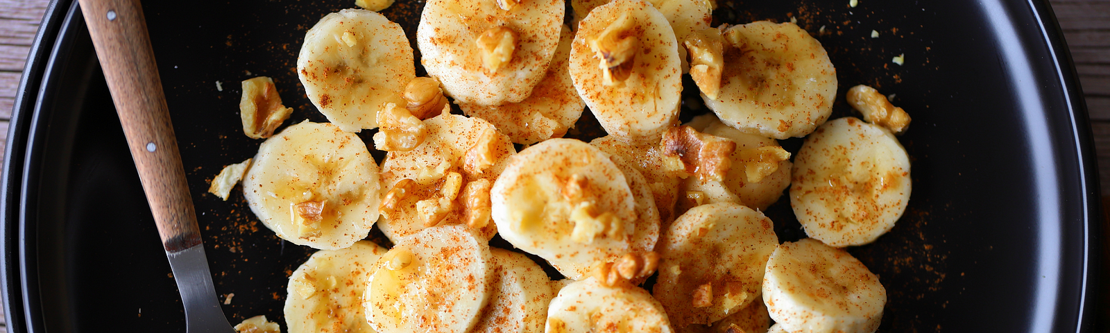 Healthier Snacking With Kids: Spiced Banana Crunch