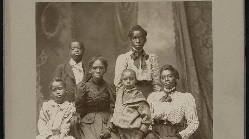 Archival photo from 1899 of Lavinia Baker and her family.