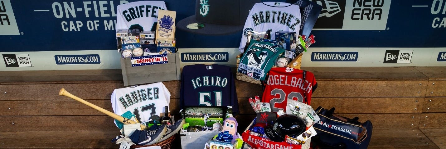 MARINERS SUPPORT COMMUNITY WITH JERSEY AUCTION