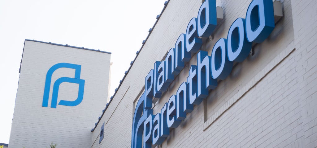 A photo of the outside of a Planned Parenthood clinic building.