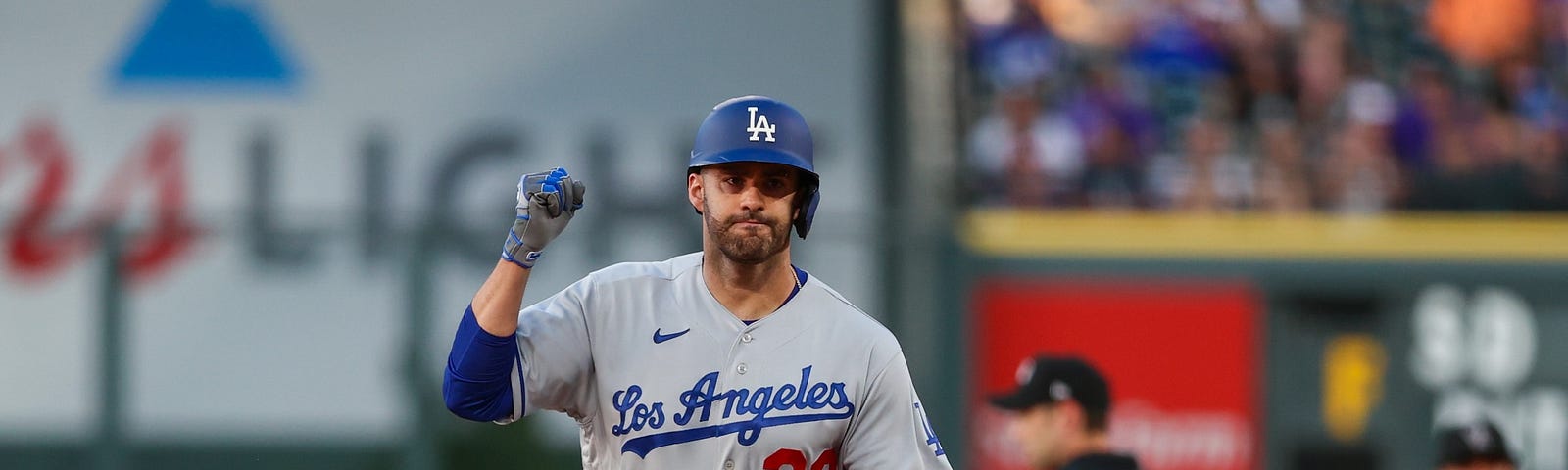 Dodgers suffer standings setback, swept by Giants, by Ron Gutterman