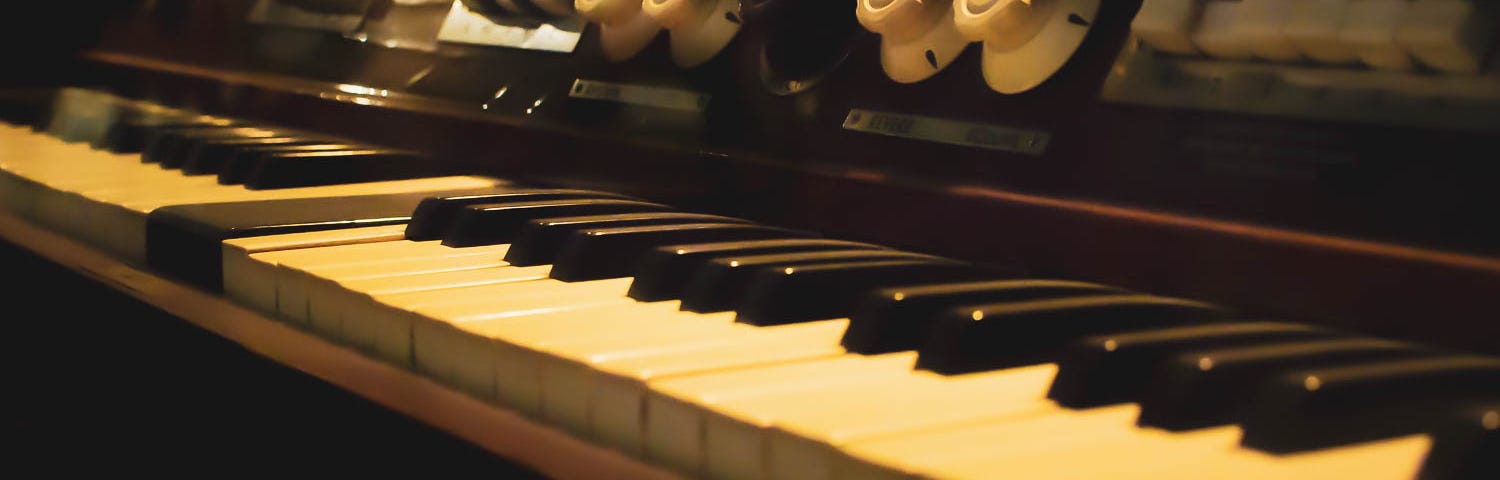 An image of the mellotron used by The Beatles on songs like “Strawberry Fields Forever”