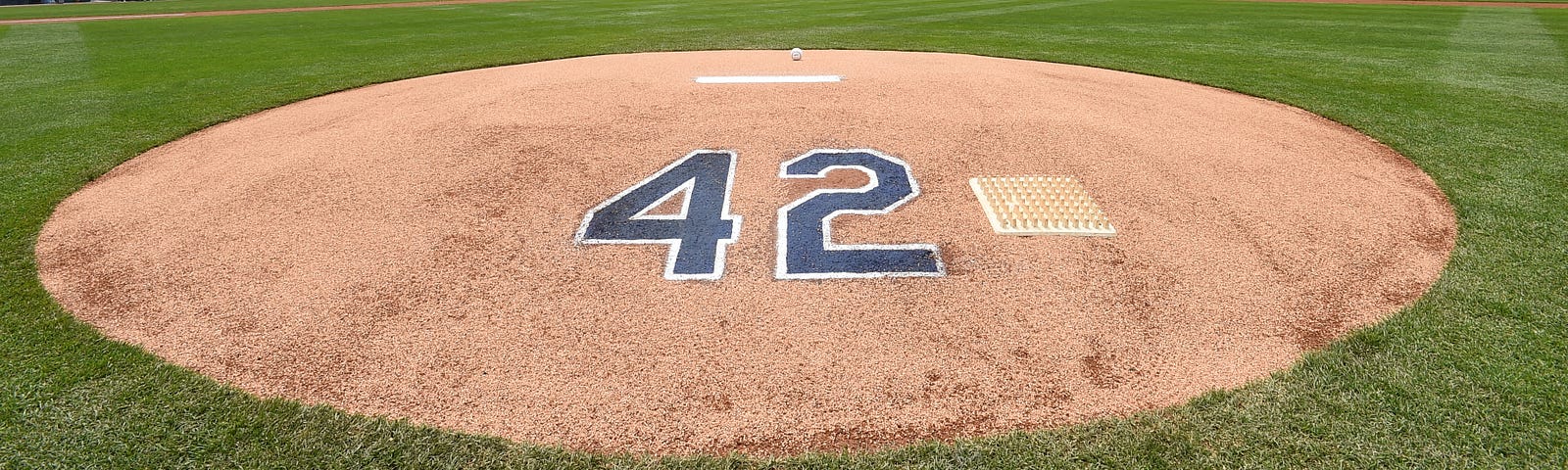 Dodgers celebrate Jackie Robinson Day with the Hall of Famer's family, by  Rowan Kavner