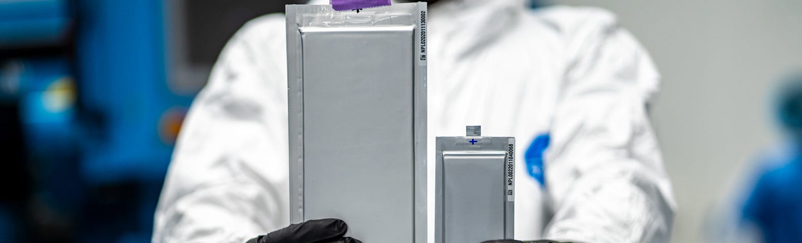 Solid Power’s 22-layer, 20Ah all solid-state lithium metal cell compared to the company’s first-generation 10-layer, 2Ah cell