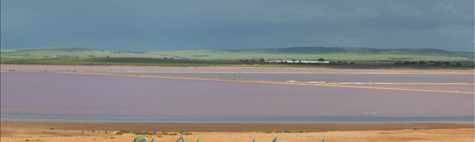 Image of salt lake in South Australia