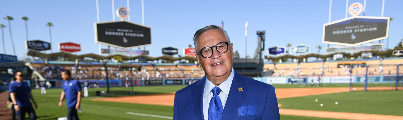 Vin Scully inducted into Dodgers' Ring of Honor, by Rowan Kavner