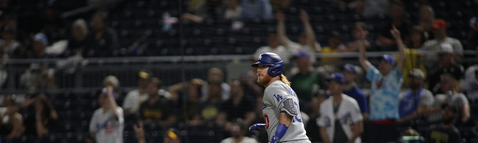 Kimbrel, Dodgers can't hold on after storming back against the Pirates, by  Rowan Kavner