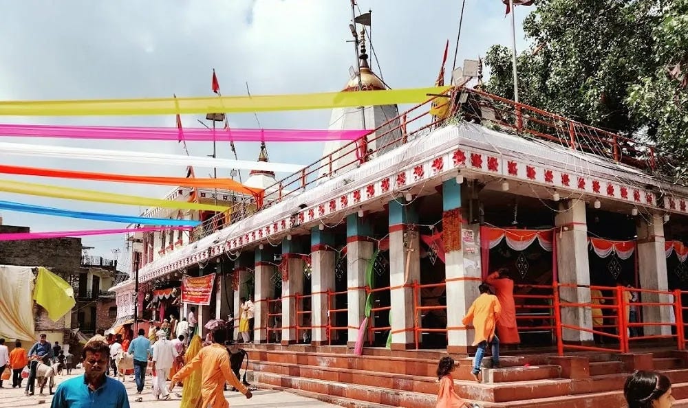 Exterior view of Vidyavasini Temple