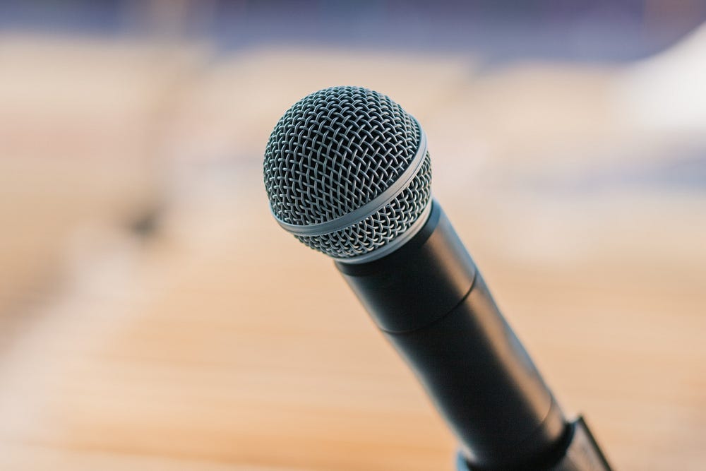 試著說出具體的理由吧（Victor Barrios on Unsplash）