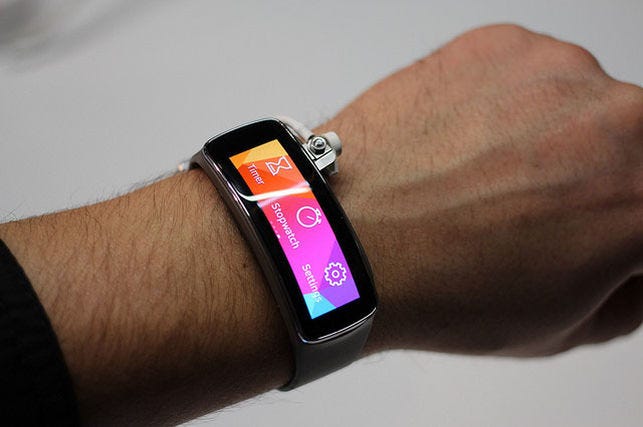 Las empresas adoptarán a nivel global más de 13 millones de ‘fitness trackers’ y dispositivos de monitorización relacionados con la salud