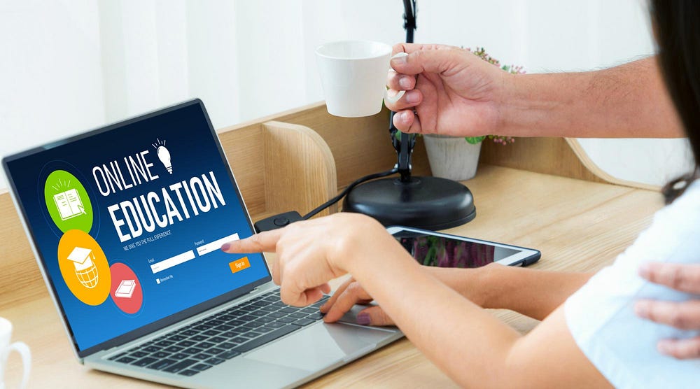 Add Interactivity in elearning