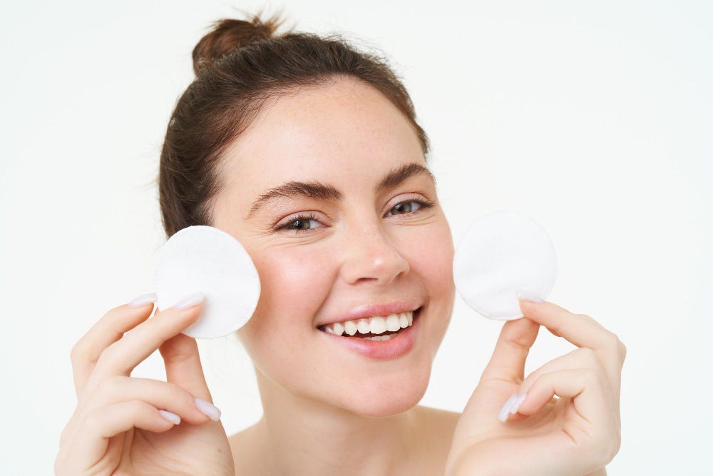 Why Face Wipes Matter for Sensitive Skin