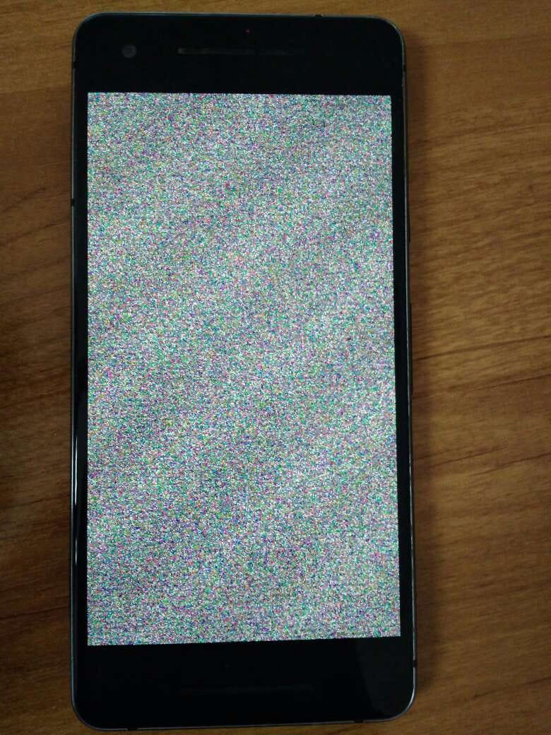 Pixels showing random colors on a phone screen