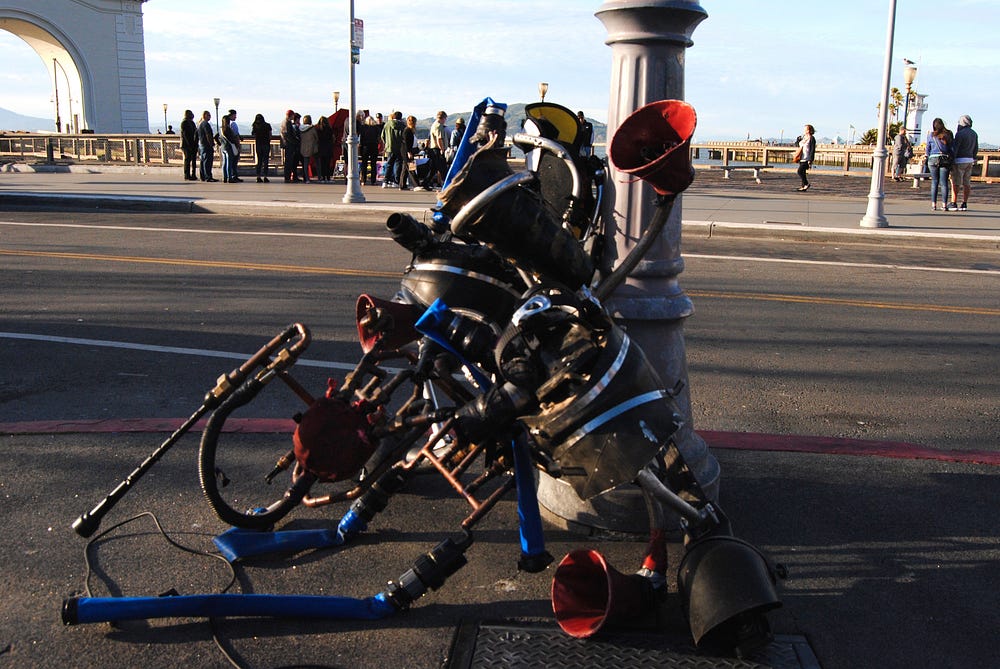 Meet the Beatboxing Street Performer Who Invented His Own Bagpipes