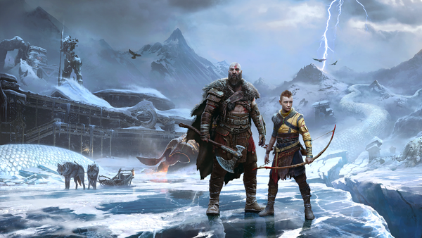  Kratos et Atreus, un puissant viking avec une grande hache à la main, et son fils, un garçon plus petit avec un arc, se tiennent dans un paysage enneigé. Des loups sont derrière eux, et un orage fait rage.