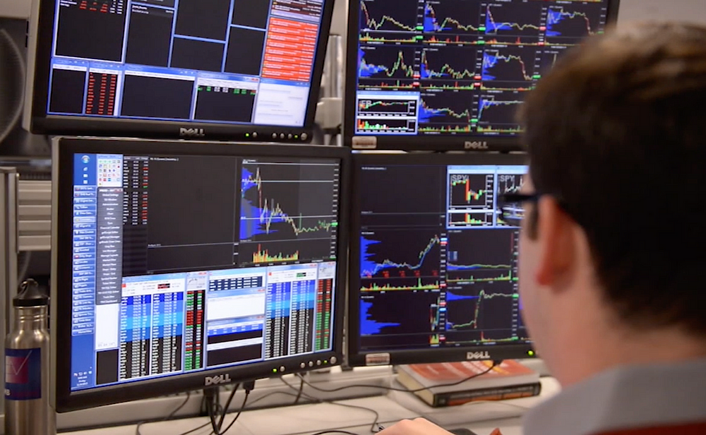Best prop firms with instant funding — Smart Prop Trader