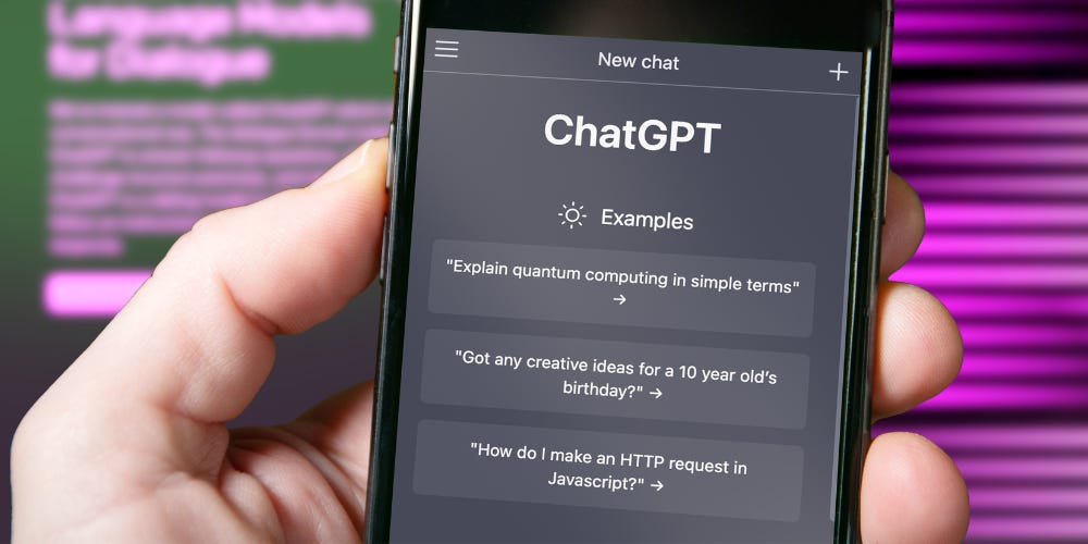 25 ChatGPT Prompts Every Employee Should Bookmark
